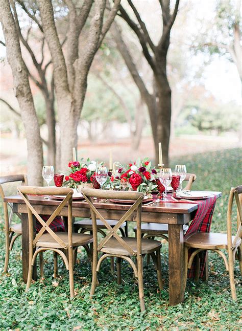 Everything from parties for kids, adults or families, that range from breakfast to dinner and everything in between. Outdoor Red & Plum Christmas Dinner Party - Inspired By This