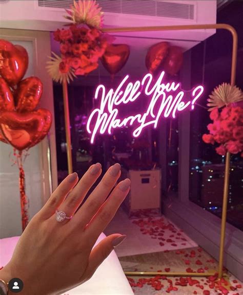 She Said Yes Wedding Proposal Ideas Engagement Romantic Ways To