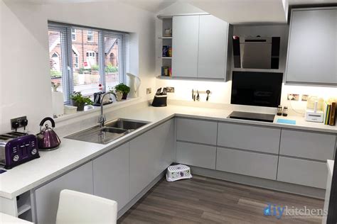 When you buy an innova kitchen, you not only get fine quality british made innova doors but you also get british hand made to order innova kitchen units as well. An Innova Luca Dove Grey Handleless Kitchen | Diy kitchen, Real kitchen, Handleless kitchen
