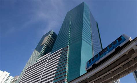 Metlife Investment Management Achieves Fitwel 1 Star Rating For Wells Fargo Center In Miami