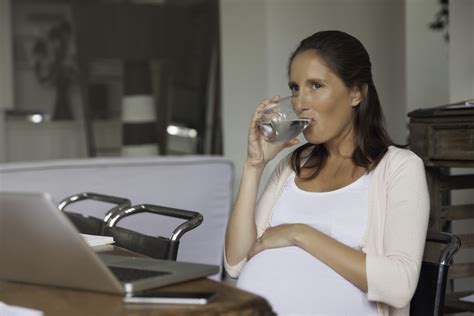 Drink Up Pregnant Moms Can Benefit From More Water Novant Health