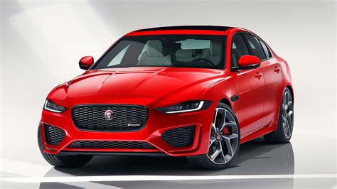 Jaguar Xe Overhauled With New Gadgets And ‘cleanest In Class Diesel