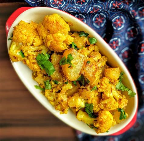 Aloo Gobi Recipe Cauliflower And Potato Curry Vegecravings Recipe