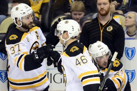 Boston Bruins Pull Away From Tampa Bay Lightning With 4 3 Win