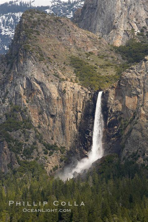 Bridalveil Falls From Tunnel View Yosemite Valley Yosemite National
