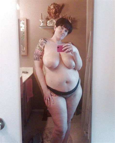 Bbw Amateur Wife Has Big Tits On Nude Selfie Nudemilfselfie Com