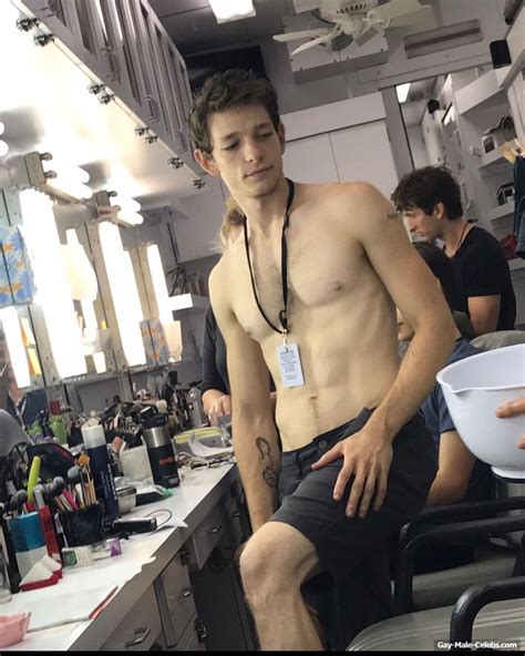 Mike Faist Shirtless And Underwear Photos The Nude Male