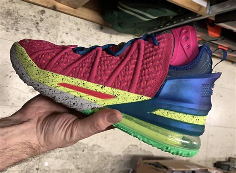 First Look Nike Lebron 18 Los Angeles By Night The Elite