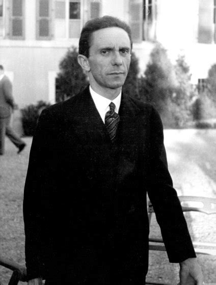 Goebbels In Geneva 1933 Behind A Classic Alfred Eisenstaedt Picture