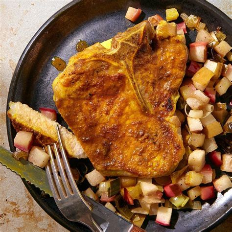 Curried Pork Chops With Roasted Apples And Leeks Recipe Eatingwell