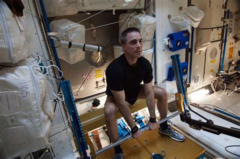 NASA Takes COVID Precautions For Astronauts Johnson Space Center Employees