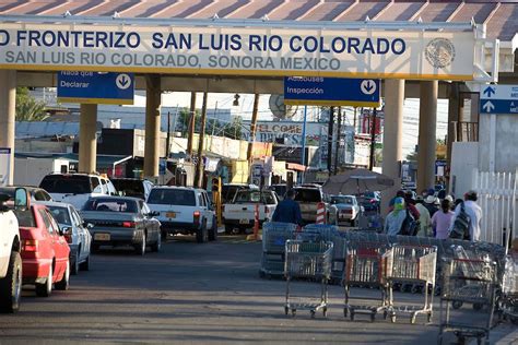 San Luis Mexico Border Border Entrance Into Usa San Luis Rio