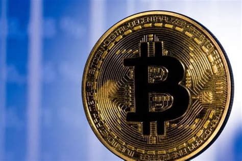 Observez le graphique bitcoin c. Bitcoin : après un mardi noir, son cours reprend des couleurs