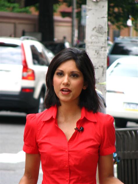 Nbc 10 News Reporter Aditi Roy Shooting A News Clip For H Flickr