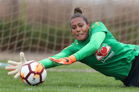 A seleção brasileira de futebol feminino é a melhor seleção da américa do sul. Seleção feminina é convocada mirando o Torneio das Nações ...