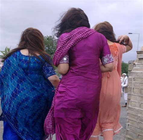 Hot Indian Desi Girls Walking On Road Captured By A Hidden Camera
