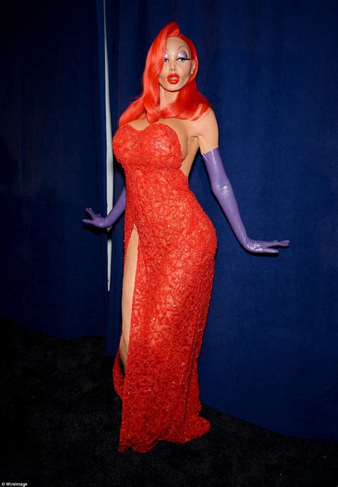 Heidi Klum Arrives At Her Annual Halloween Party With Five Lookalikes