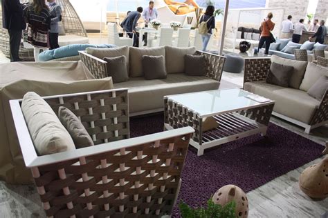 Outdoor patio emporium is florida's leading commercial grade patio furniture manufacturer. Spruce up Your Backyard with Modern Outdoor Furniture