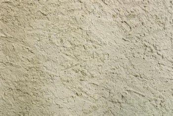 This plaster finish gives you an old world textured wall finish using acrylic plaster techniques. How to Apply Antique Stucco & Plaster Wall Finishes | Home ...