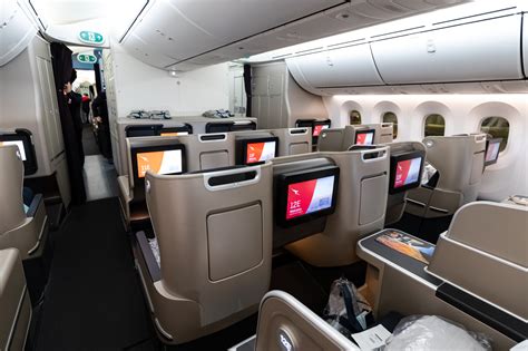 Qantas 787 Dreamliner Business Class Review Points From The Pacific