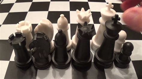 Play Magnus Chess House Vendor Chess Set And Store Review Youtube