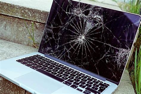 Sell Your Oldbroken Laptop For Cash Laptop Screen Repair Screen
