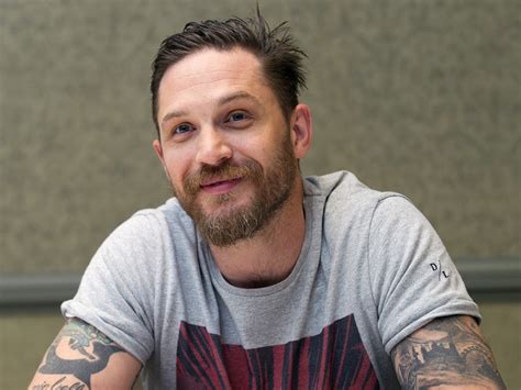 Tom Hardy Accuses Lgbt Reporter Who Asked About His Sexuality Of Trying