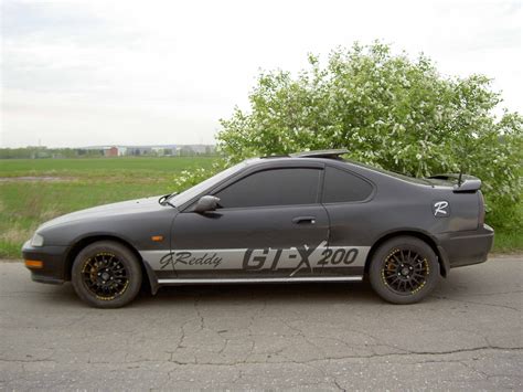 At edmunds we drive every car we review. 1992 Honda Prelude Pictures, 2200cc., Gasoline, FF ...