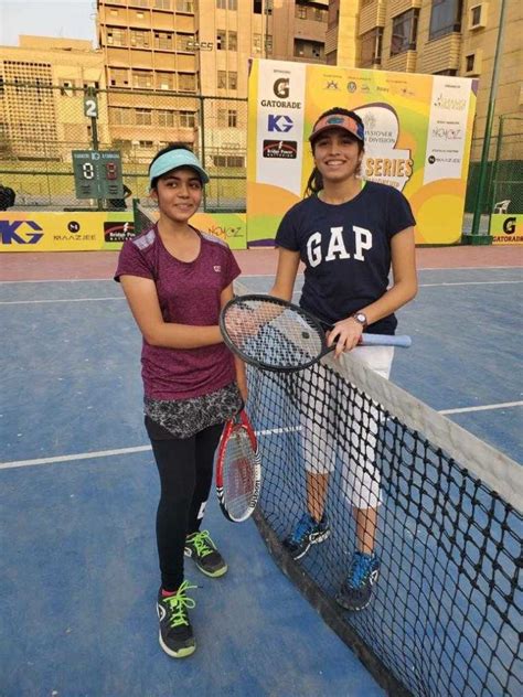A Star Is Born Zainab Ali Wins Girls Singles Title At Under 14 Tennis