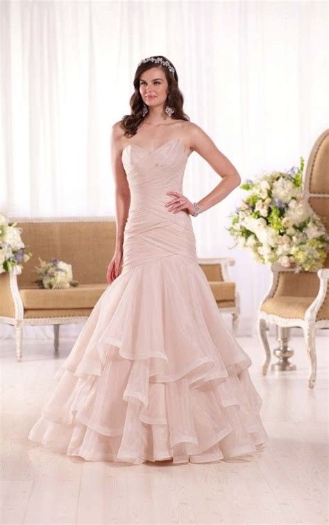 While you're in the thick of planning and shopping for your wedding dress, stop and the train also helps to further differentiate your gown from the bridesmaids' dresses. This eye-catching Regency organza wedding dress from the ...