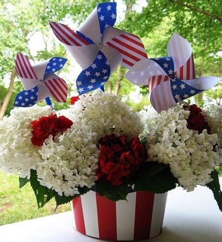 Basically it can just be a piece of white fabric but to give it a festive look you could use the star is a great symbol you can use in your 4th of july crafts so let's see how you can make a 3d star garland. Florist Wilmington NC | Bloomers Flowers Blog - Wilmington ...