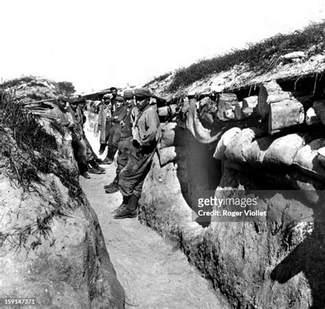 Front Line Trench Photos And Premium High Res Pictures Getty Images
