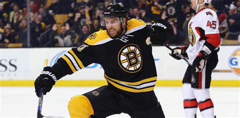 Jimmy Hayes Dead Nhl Player Dies Suddenly At 31 Jimmy Hayes Rip