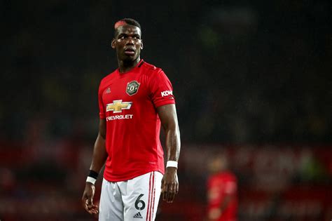 Paul pogba says he is '1000% involved' at manchester united, playing down suggestions his future lies away from old trafford. Manchester United : Paul Pogba ne lâche pas le Real Madrid ...