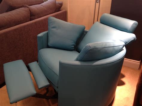 Stylish, comfortable, and reasonably priced, you can't find many options better than this. Deep turquoise blue leather on our summer 2014 showroom ...