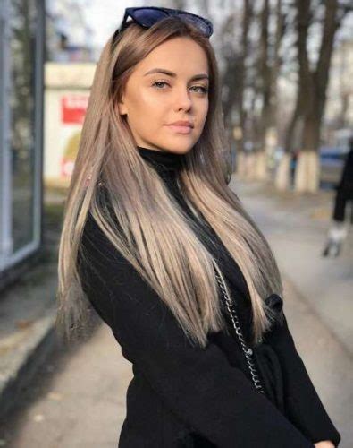 Single Russian Hot Women At