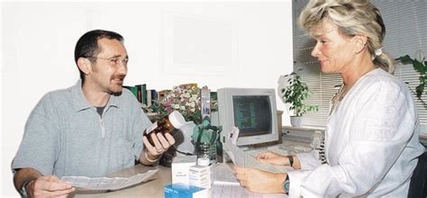 Welche symptome löst aids aus? Diagnose einer HIV-Infektion oft erst bei Symptomen