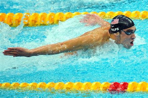 how fast does olympic legend michael phelps swim