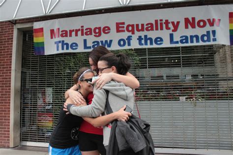 Same Sex Marriage Ruling Cheered By Chicago Lgbt Community Mayor