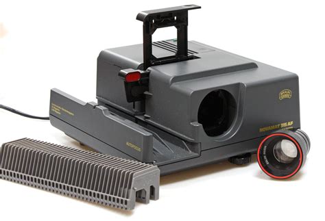 Braun Novamat 315 Af 35mm Slide Projector With 85mm And Wired Remote The Real Camera Company