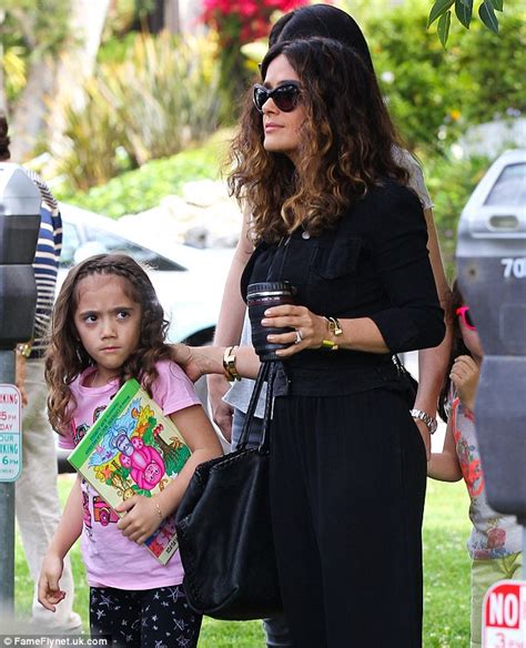 Salma Hayek Steps Out With Daughter Valentina Daily Mail Online
