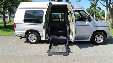 2007 Ford Handicap Wheelchair Conversion Van E150 High Top Econolinem
