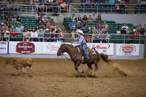 Rodeo Shows Appreciation To Fort Hood Troops Article The United