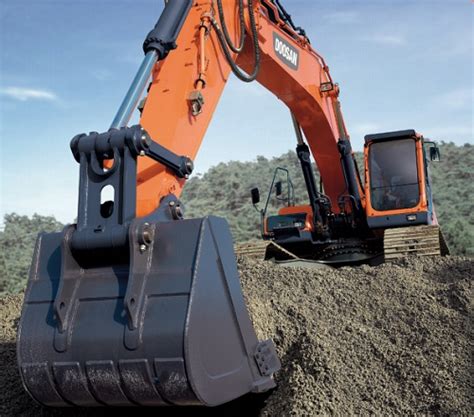 Match Your Long Term Needs With A Doosan Excavator Truck And Trailer Blog