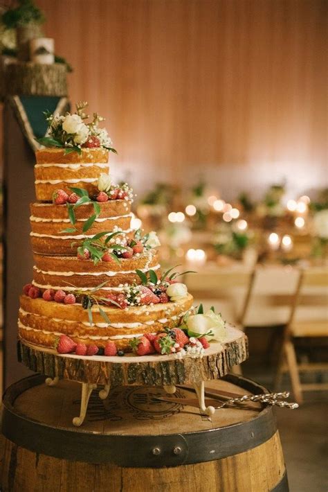 The vintage and free atmosphere it conveys really show your personality. 392 best Naked Rustic wedding cakes images on Pinterest