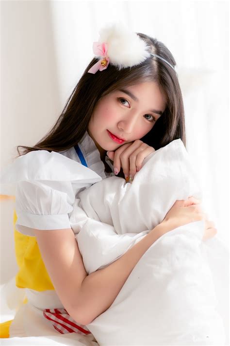 True Pic Thailand Model Yatawee Limsiripothong Cute Maid