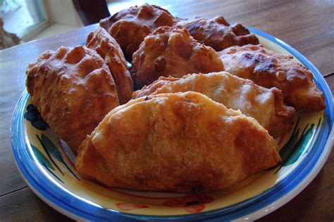 Meat Pies Yum Meat Pie Hand Pies Savory Mexican Food Recipes