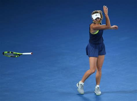 Born 15 april 1999) is a canadian professional tennis player. Die Australian Open in Bildern: Tränen in der Nacht - DER ...