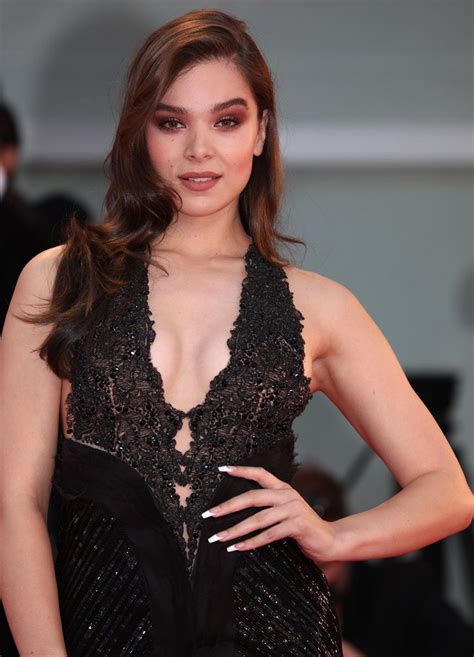 Hailee Steinfeld Haileesteinfeld Nude Leaks Photo 678 TheFappening