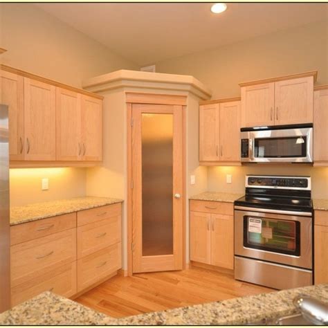 Corner Kitchen Cabinet Floor To Ceiling | Corner pantry cabinet, Corner kitchen pantry, Corner ...